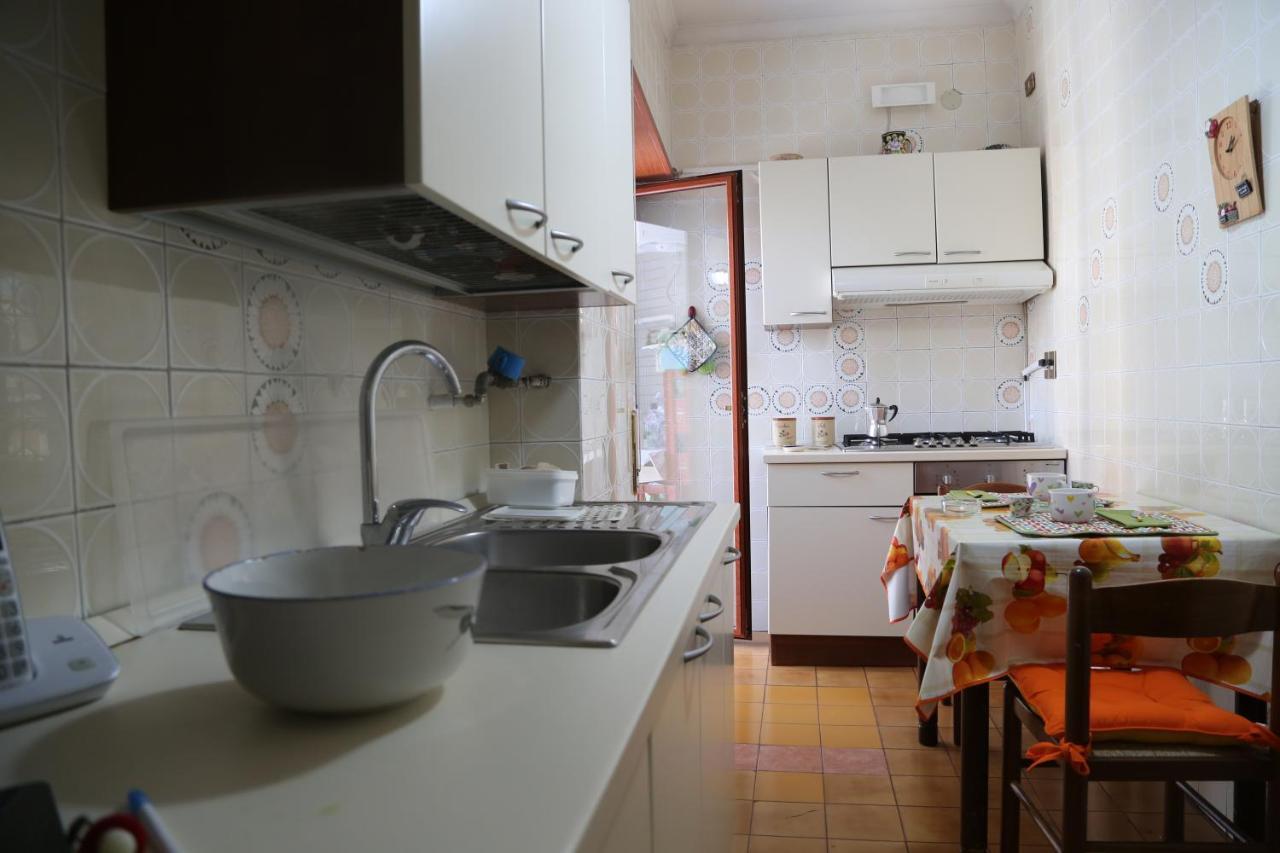 Stanza In Appartamento Neapol Exteriér fotografie